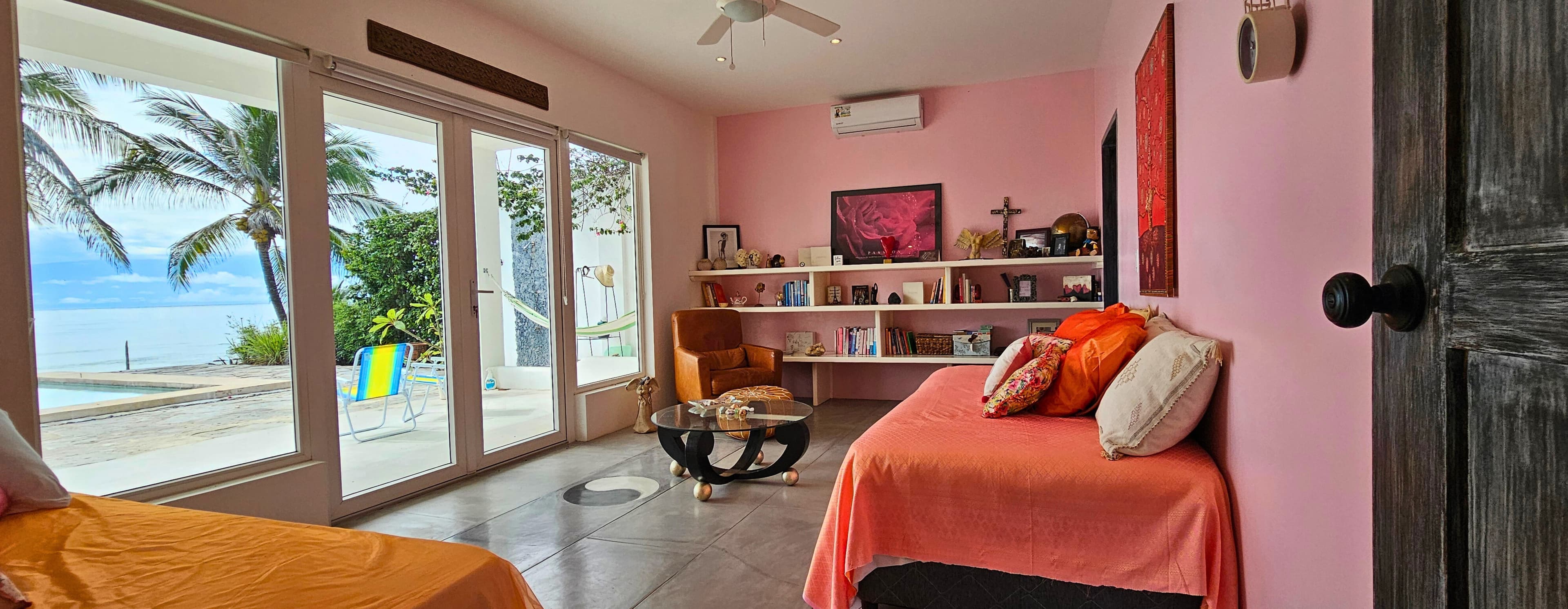 Casa Del Amor: 5BR Oceanfront Estate in Pedasí | Private Beach $1.95M - Photo 5