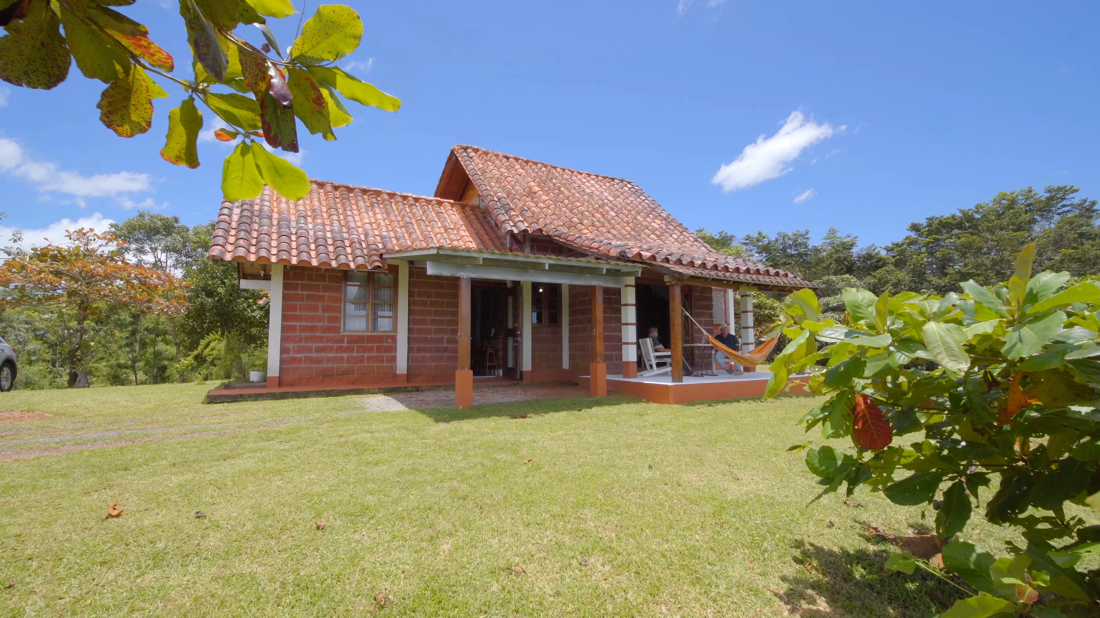 Mountainside Estate in Gualaca - 29 Acres with Volcán Barú Views - $1.2M - Photo 2