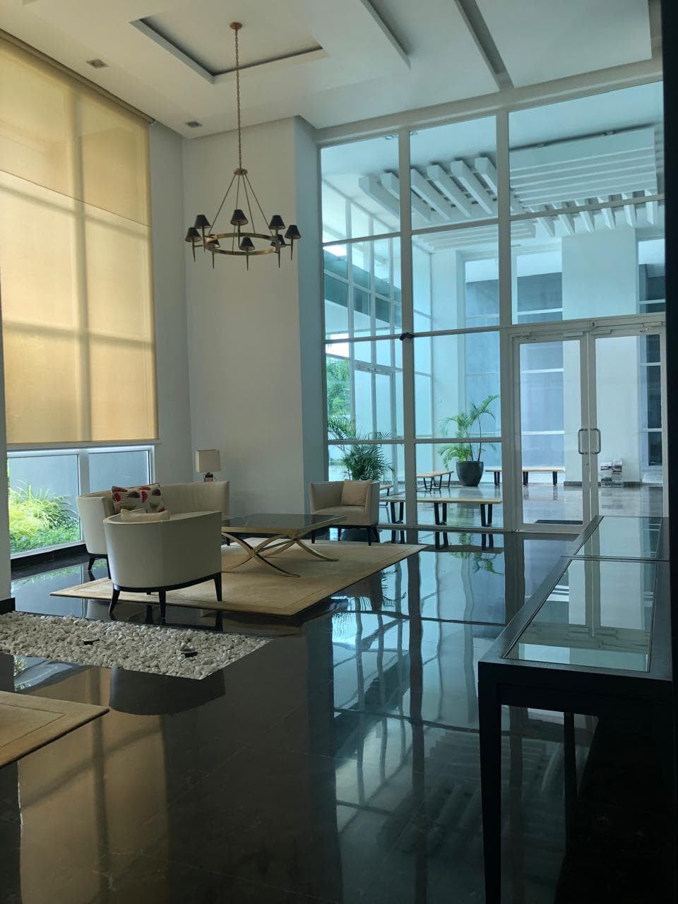 Luxury 3BR Costa del Este Condo | $5,200/mo | 3,735 SqFt Furnished - Photo 2