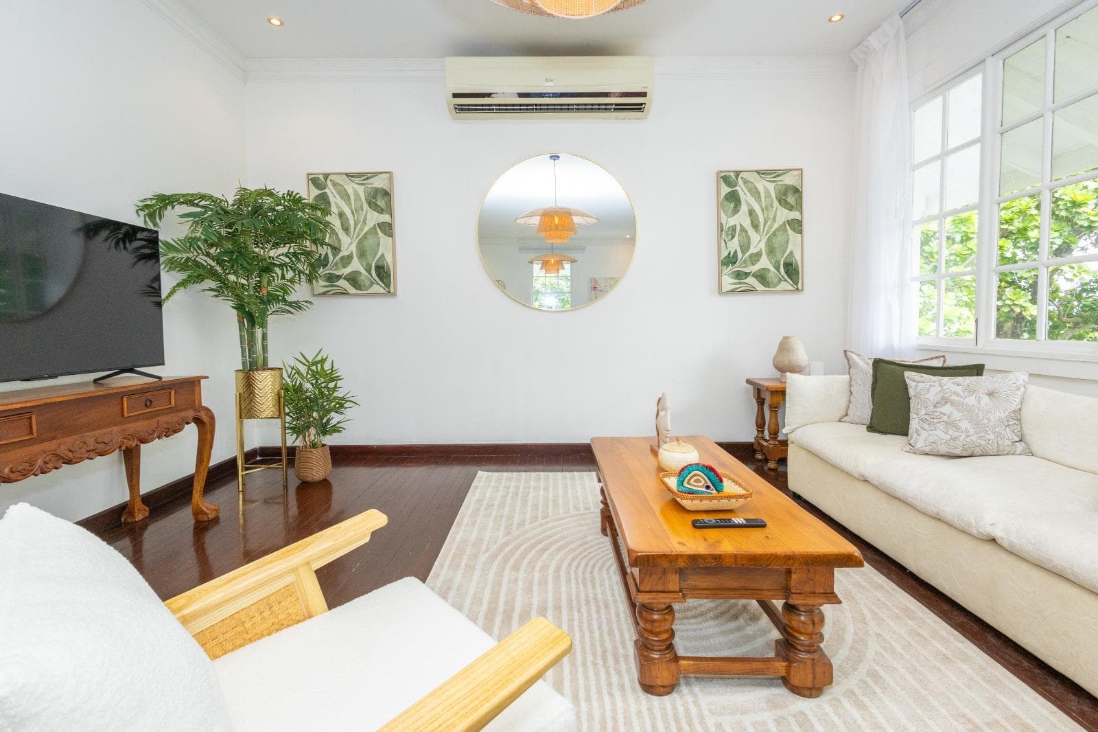 Historic Cerro Ancón Estate | 4BR Panama City Views $1.8M - Photo 2