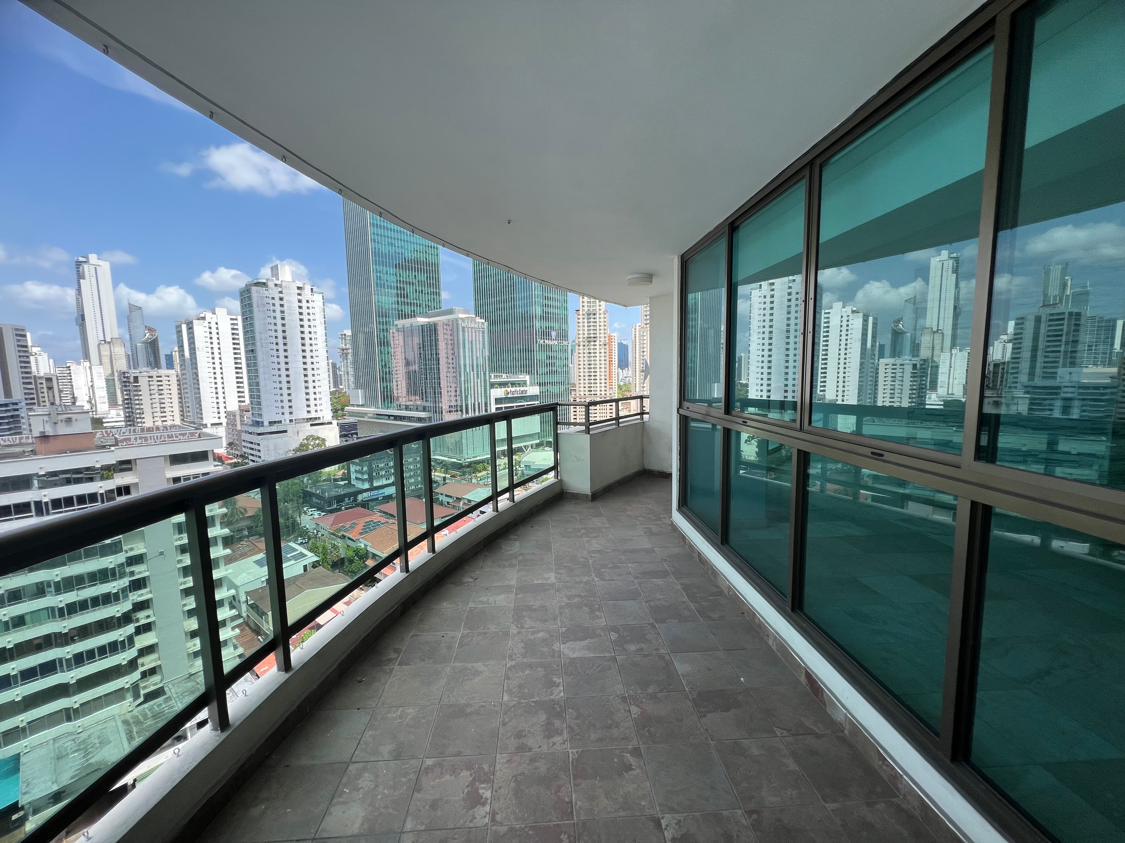 Ocean View Penthouse | 3BR Punta Pacífica Tower | Panama City $480K