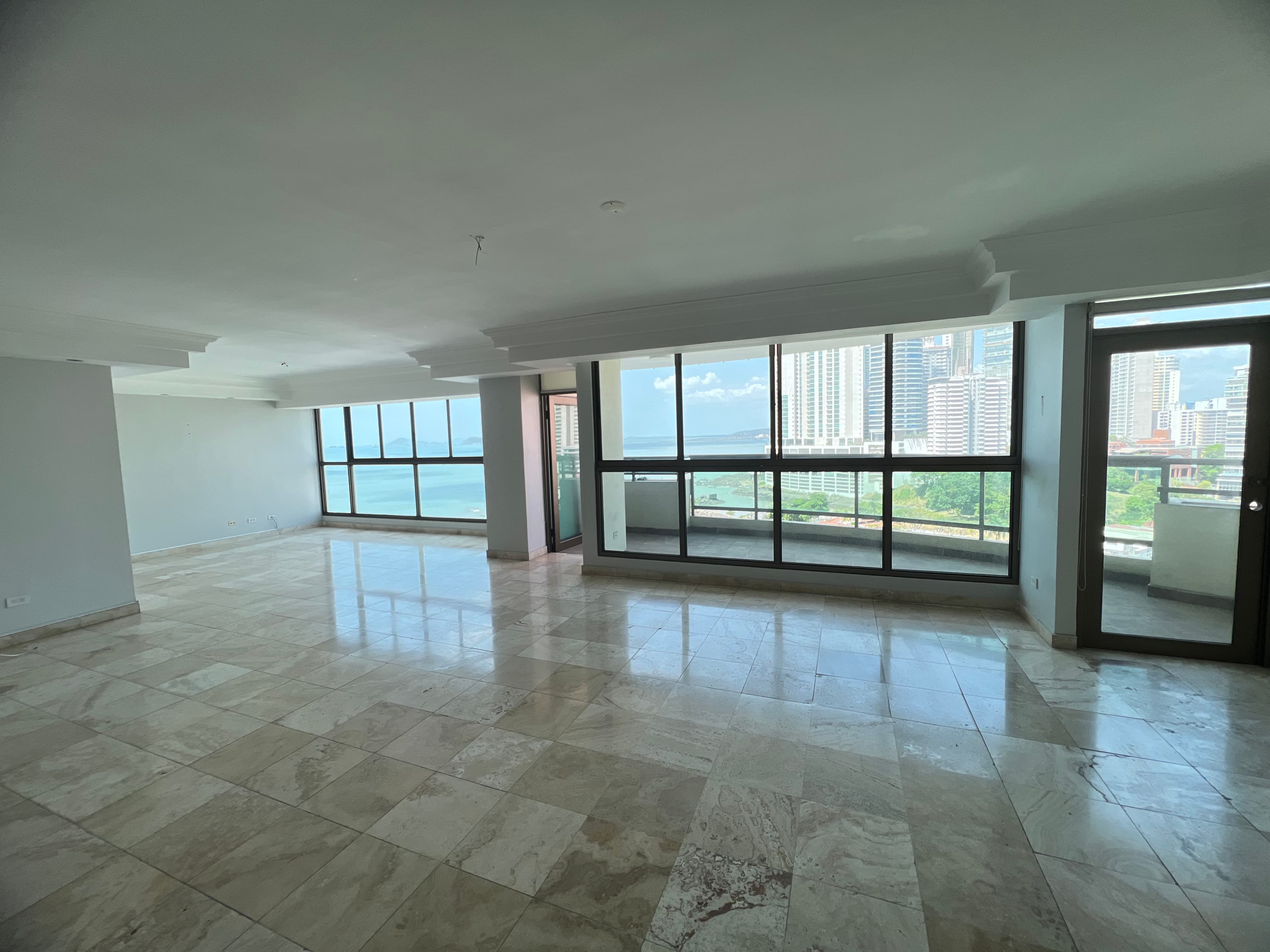 Ocean View Penthouse | 3BR Punta Pacífica Tower | Panama City $480K - Photo 3