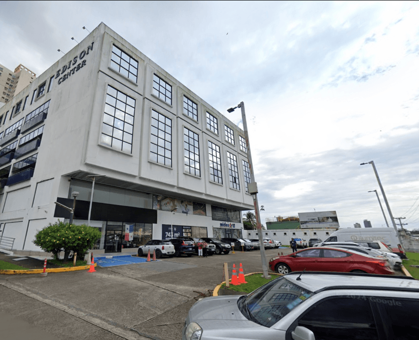 Edison Center Commercial Unit: Premium 780m² Space 7% Yield Panama City - Photo 2