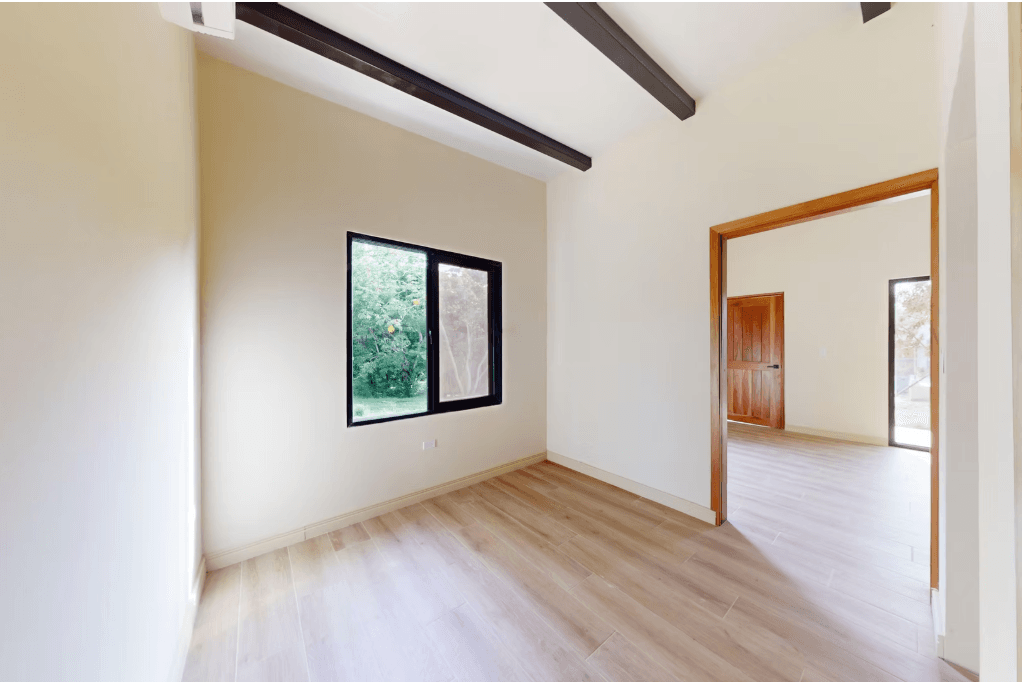 Casita Rincón: $44K Modern Tiny Paradise in Pedasí's Beach Haven - Photo 4