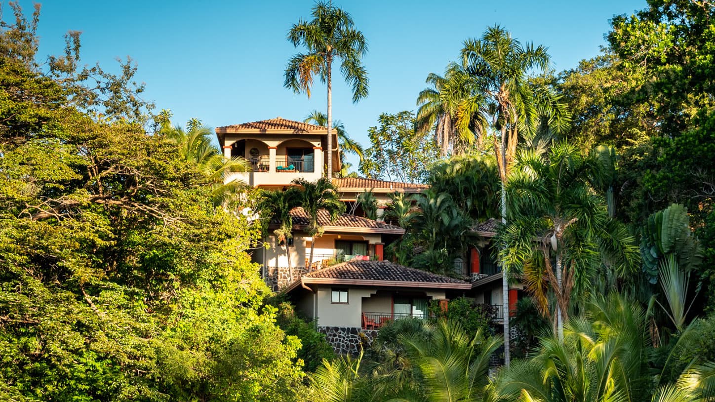 Seagull Cove Resort & Panama Sport Fishing: The Ultimate Luxury Fishing Lodge in Boca Chica