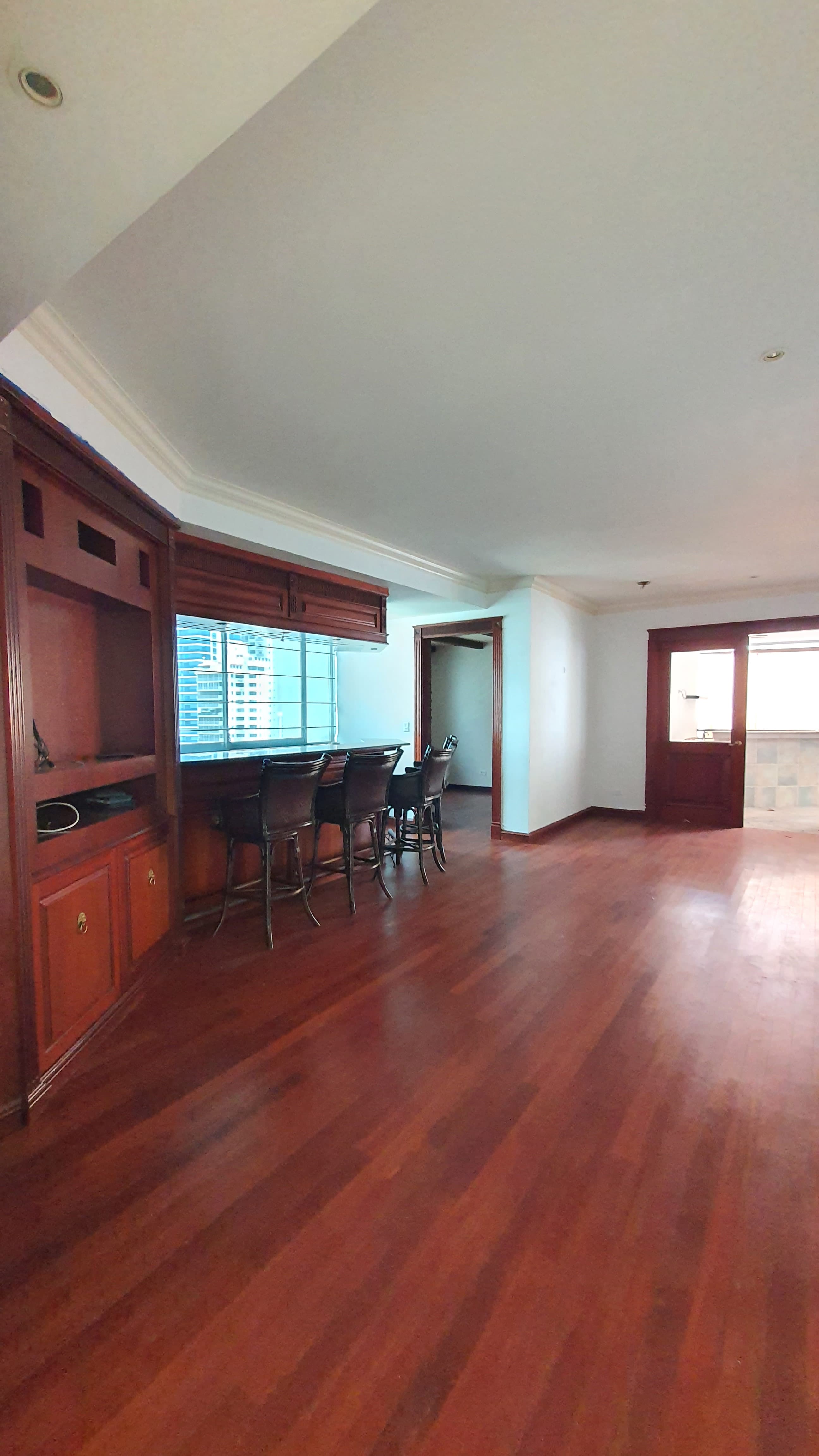 5BR Tuscany Towers Penthouse Punta Paitilla - Panama City Views $660K