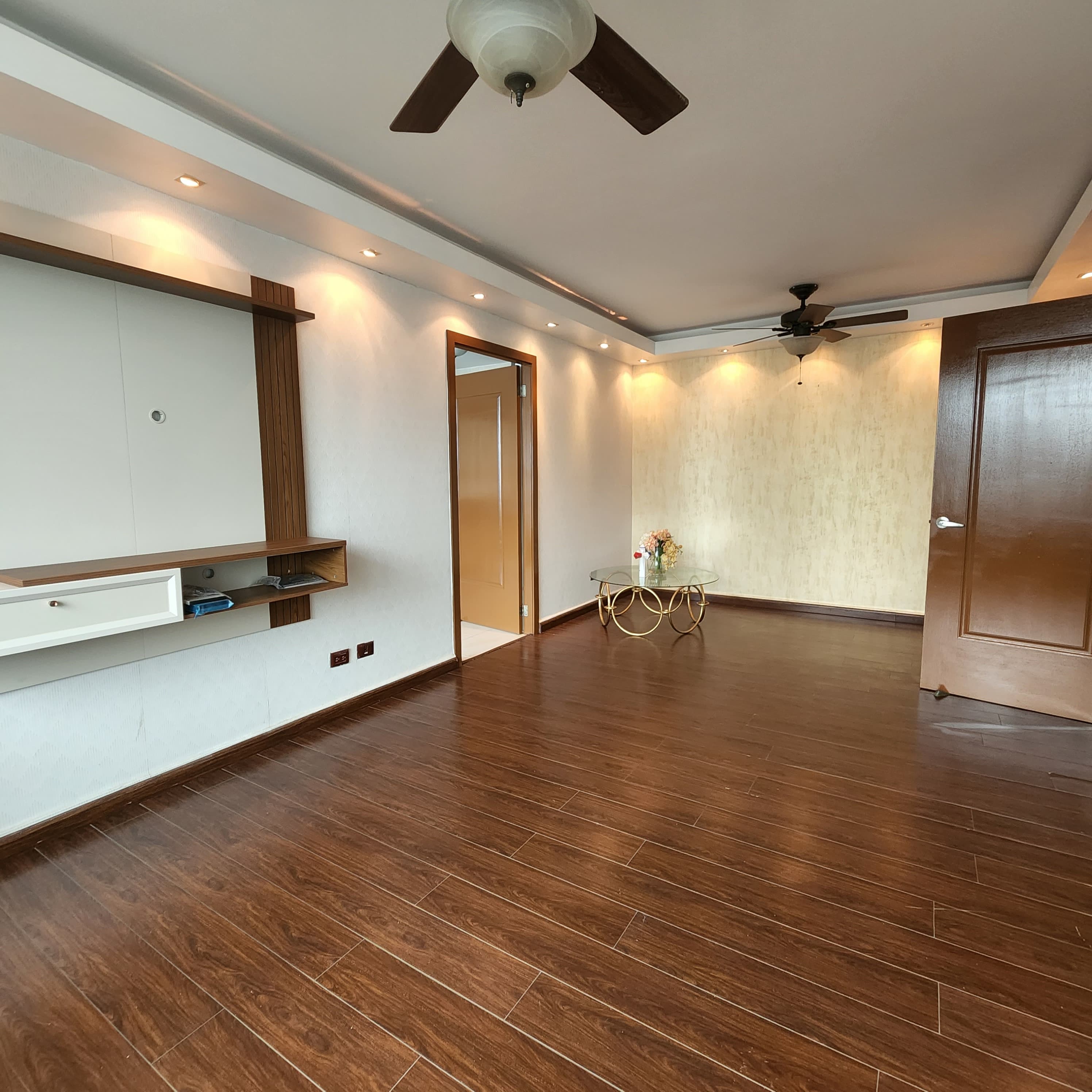 Sleek 3BR Condo in PH Tao San Francisco - Panama City Urban Living