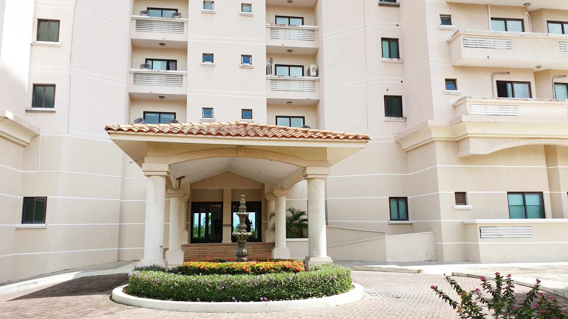 Penthouse Paradise: 3BR Ocean & Mountain Views | Vista Mar San Carlos $750K