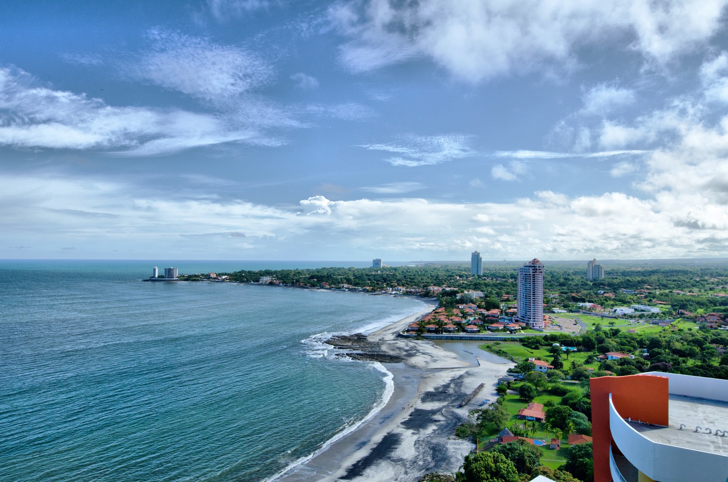 Oceanfront Serenity: 2BR Condo with Sea Views in Nueva Gorgona - $289K