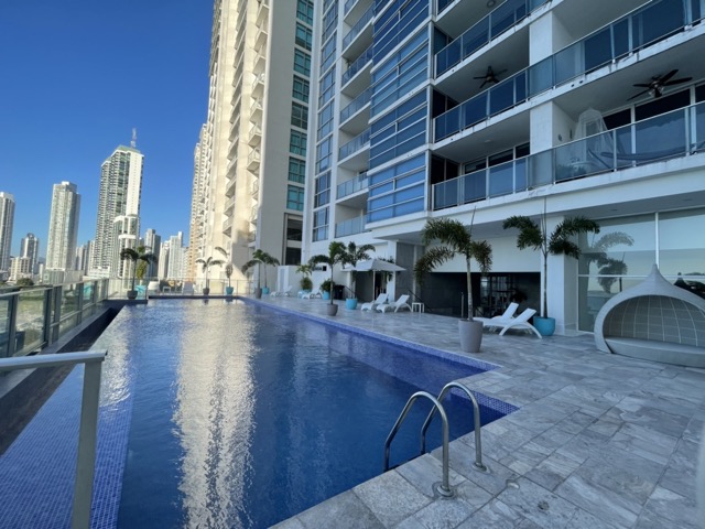 Oceanfront Penthouse PH Waters on the Bay - $370K Panama City Views