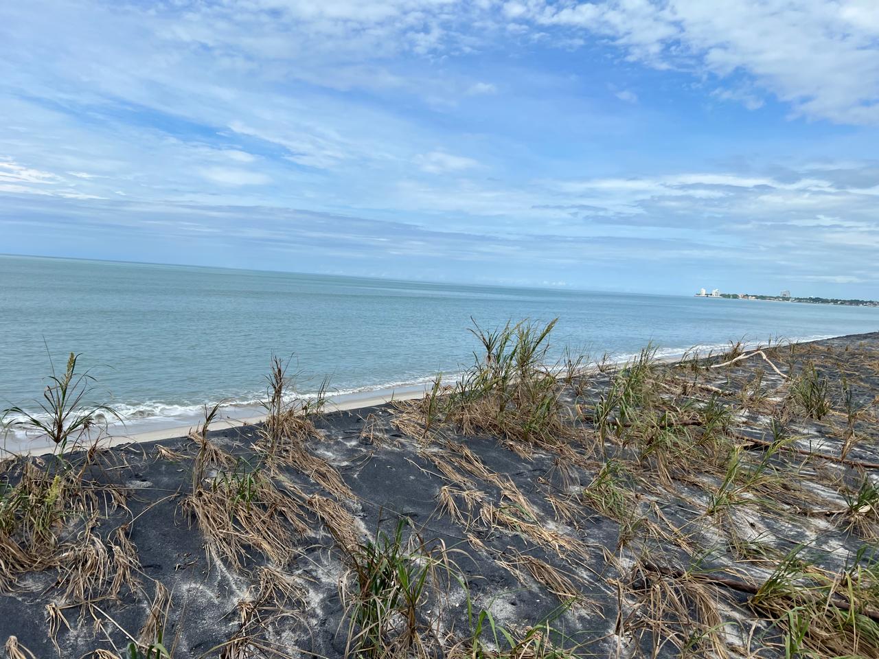 Oceanfront Paradise $700K - Malibu Beach Nueva Gorgona Development Land