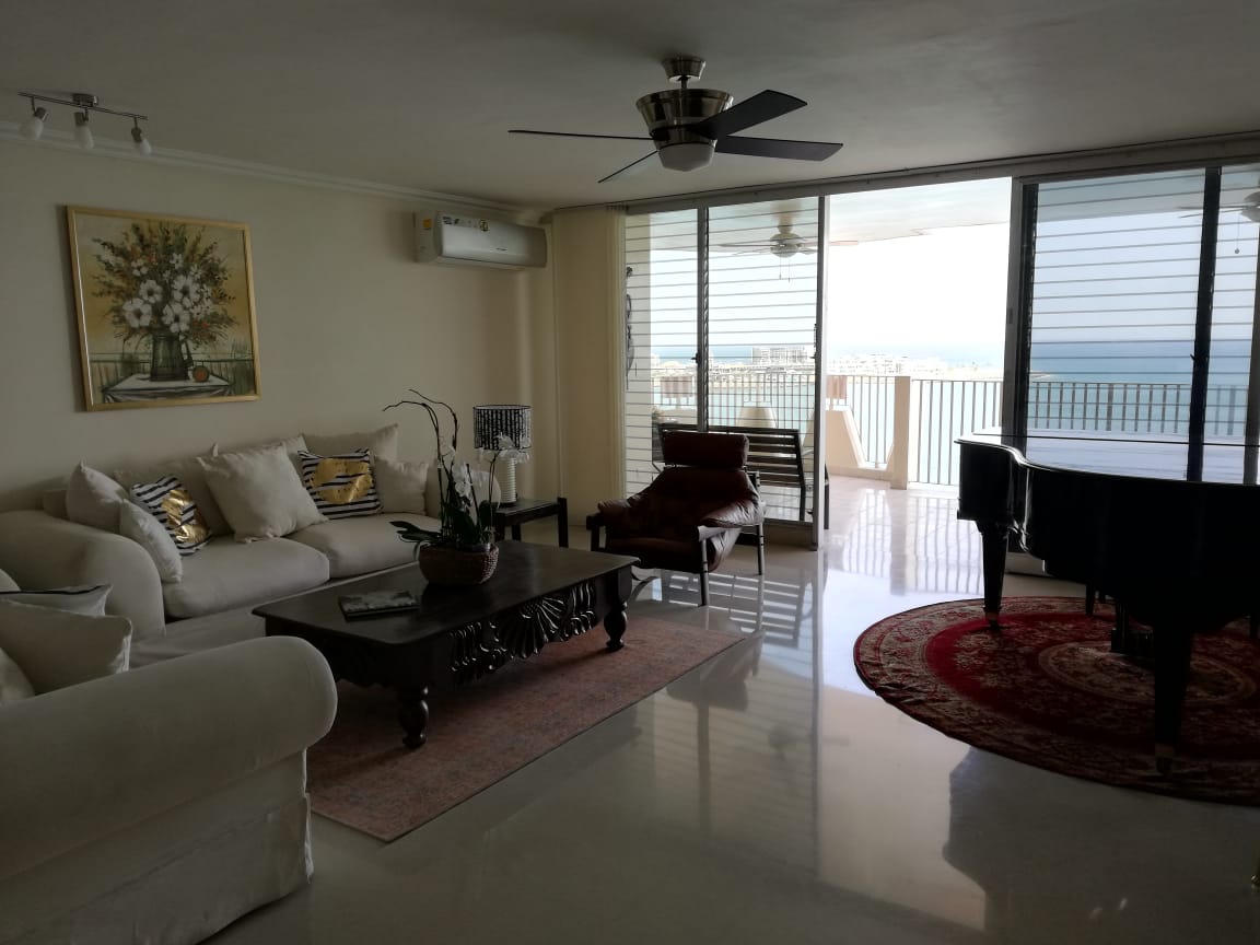 Ocean Front Apartment - Spectacular View and Ready to Occupy
